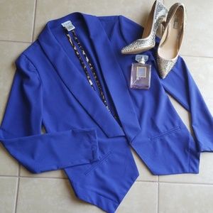 Charming Charlie | Royal blue tuxedo light jacket